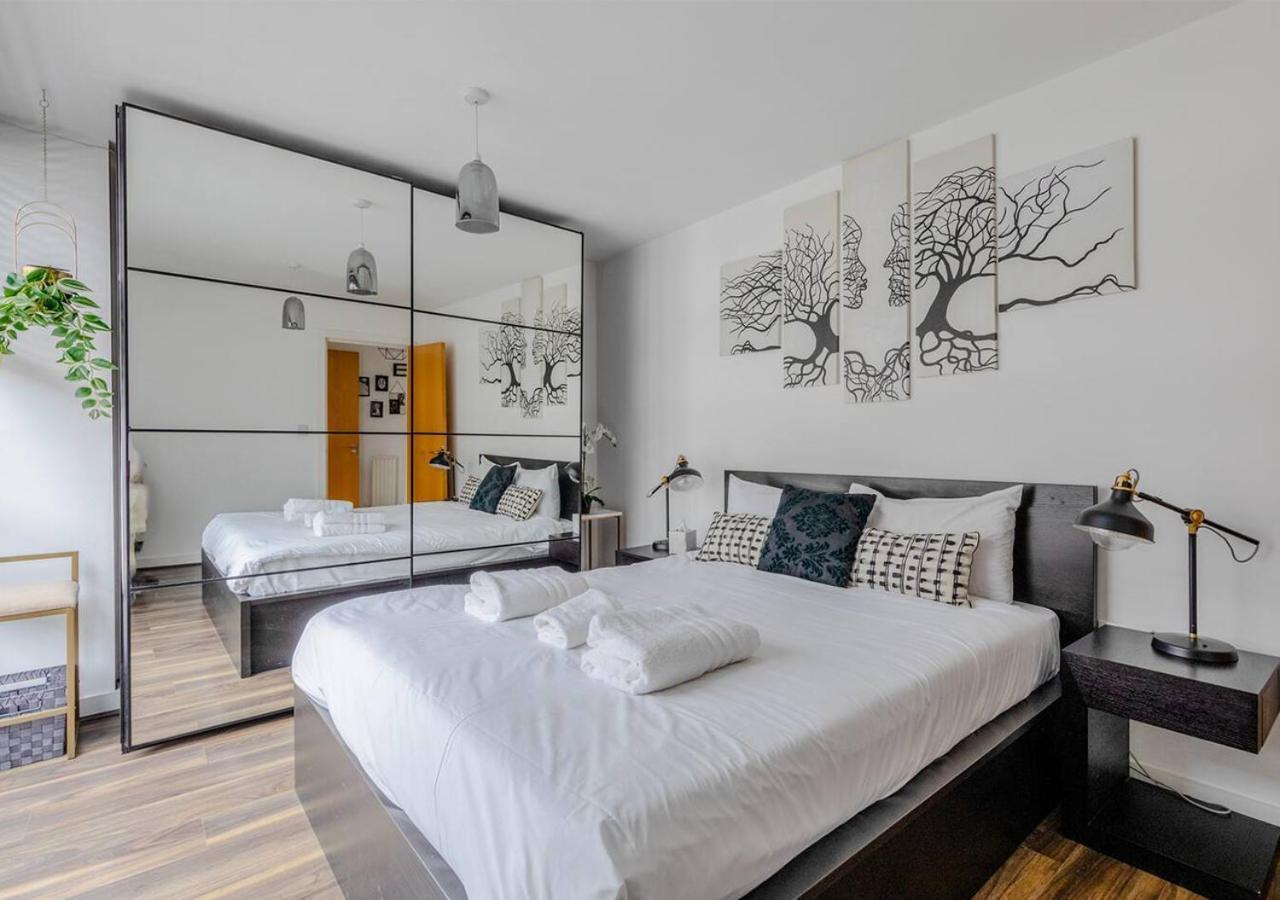 Modern 1bd Flat In Aldgate East With Terrace Appartamento